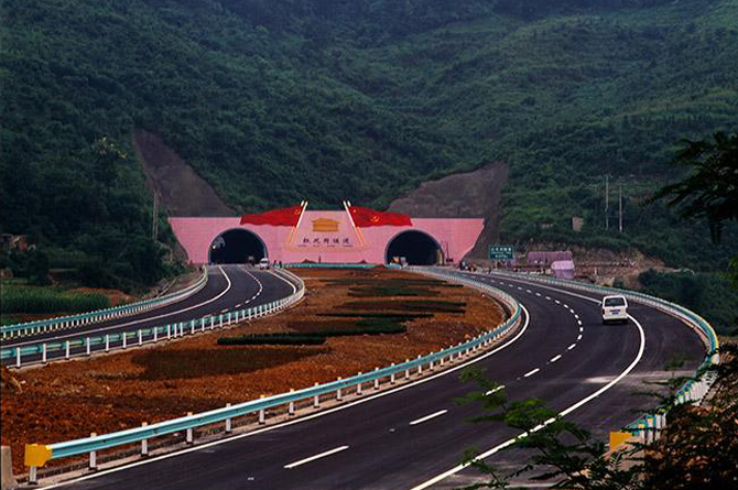 遵义隧道监测项目
